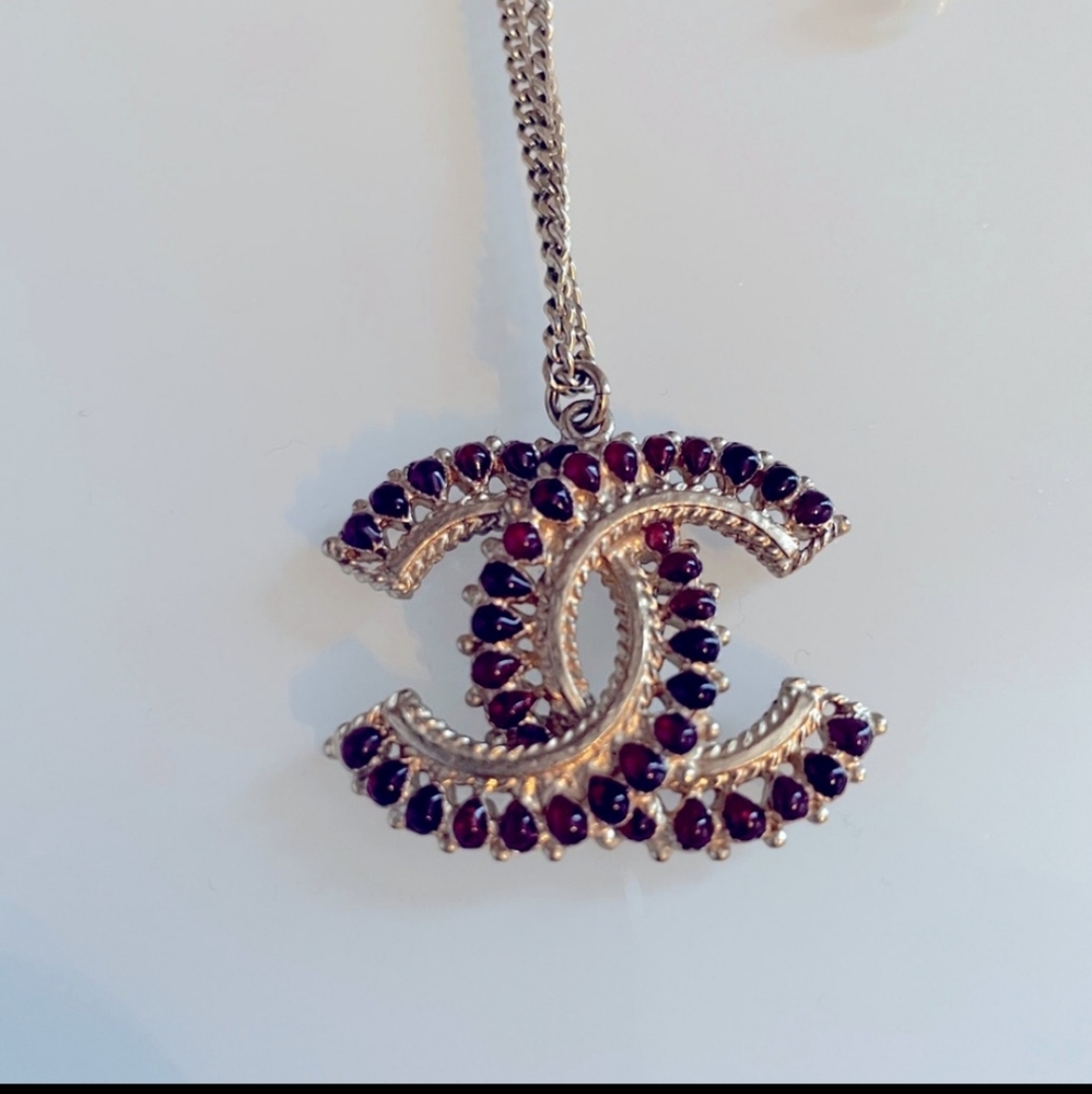 Authentic Chanel Necklace - Picture 2 of 6